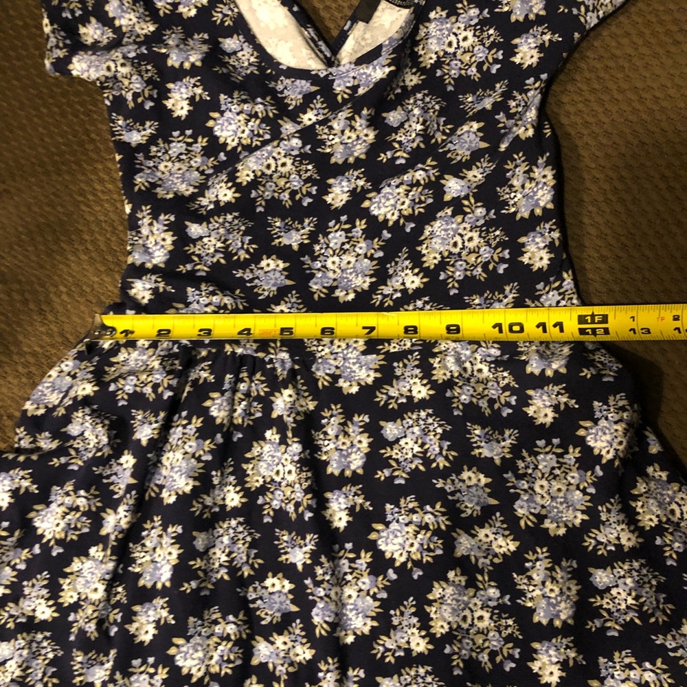 Forever 21 Dress - Picture 4 of 7